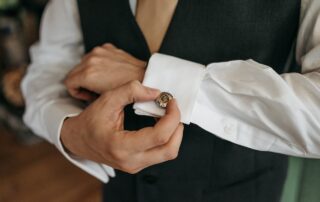 groom with cufflinks